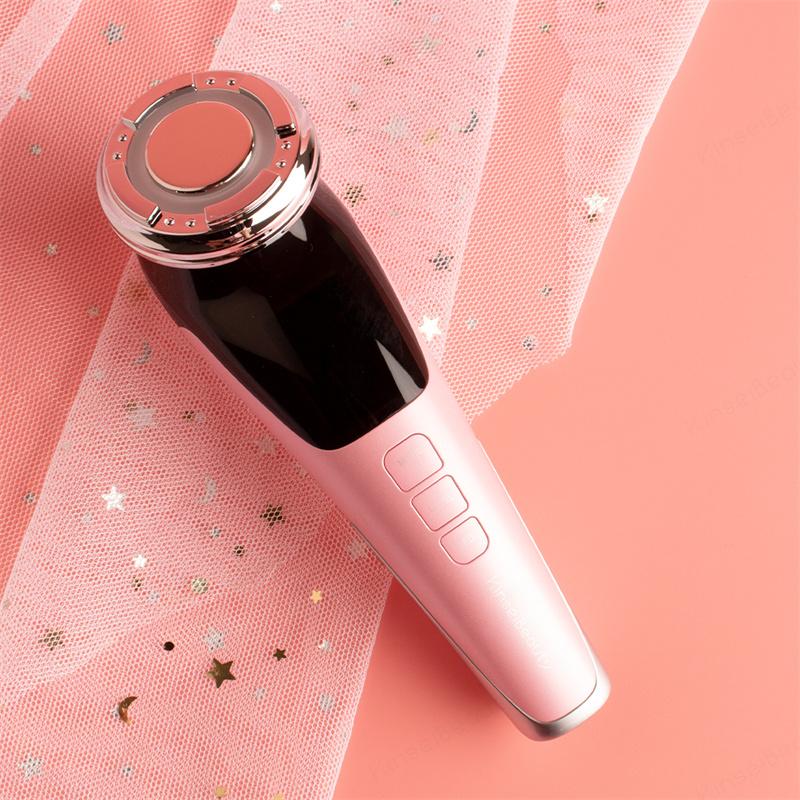 Masajeador facial con frío y calor antiarrugas rosa